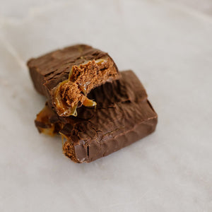 Healthy quick protein snack in Brownie Bar with Caramel flavour. High Peak Nutrition Canada.