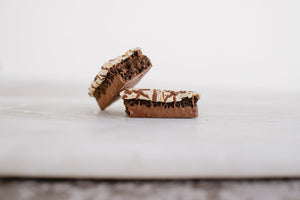 High protein and fiber foods healthy canadian snack. Marshmallow Brownie Crisp contains marshmallow and brownies with a nutritious chocolate coating. High Peak Nutrition Canada.
